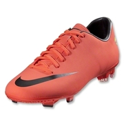 Детские футбольные бутсы Nike Junior Mercurial Victory III FG