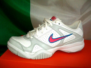 Кроссовки кожаные женские ф-мы NIKE из Италии
