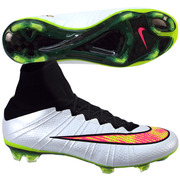 Купить футбольные бутсы и футбольную обувь для футбола Nike и Adidas 